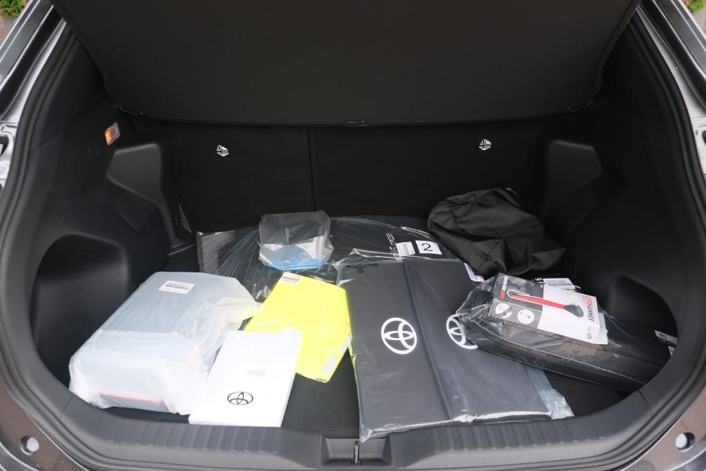 Toyota Yaris Cross 1.5 Hybrid 130pk CVT Teamplayer | App Connect | Climate | Adaptive Cruise | Full LED | Camera | Keyless | Blind Spot | Stoelverwarming afbeelding 31