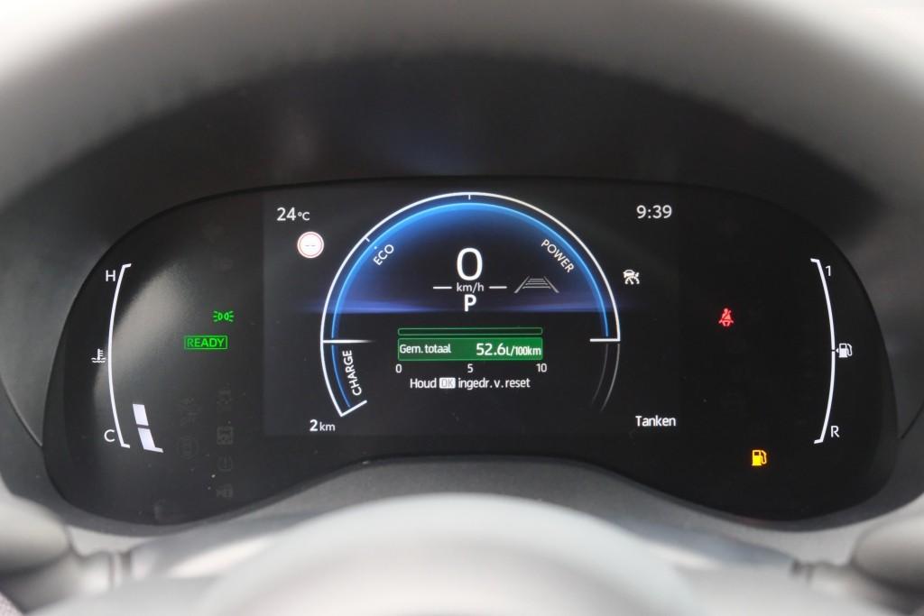 Toyota Yaris Cross 1.5 Hybrid 130pk CVT Teamplayer | App Connect | Climate | Adaptive Cruise | Full LED | Camera | Keyless | Blind Spot | Stoelverwarming afbeelding 11