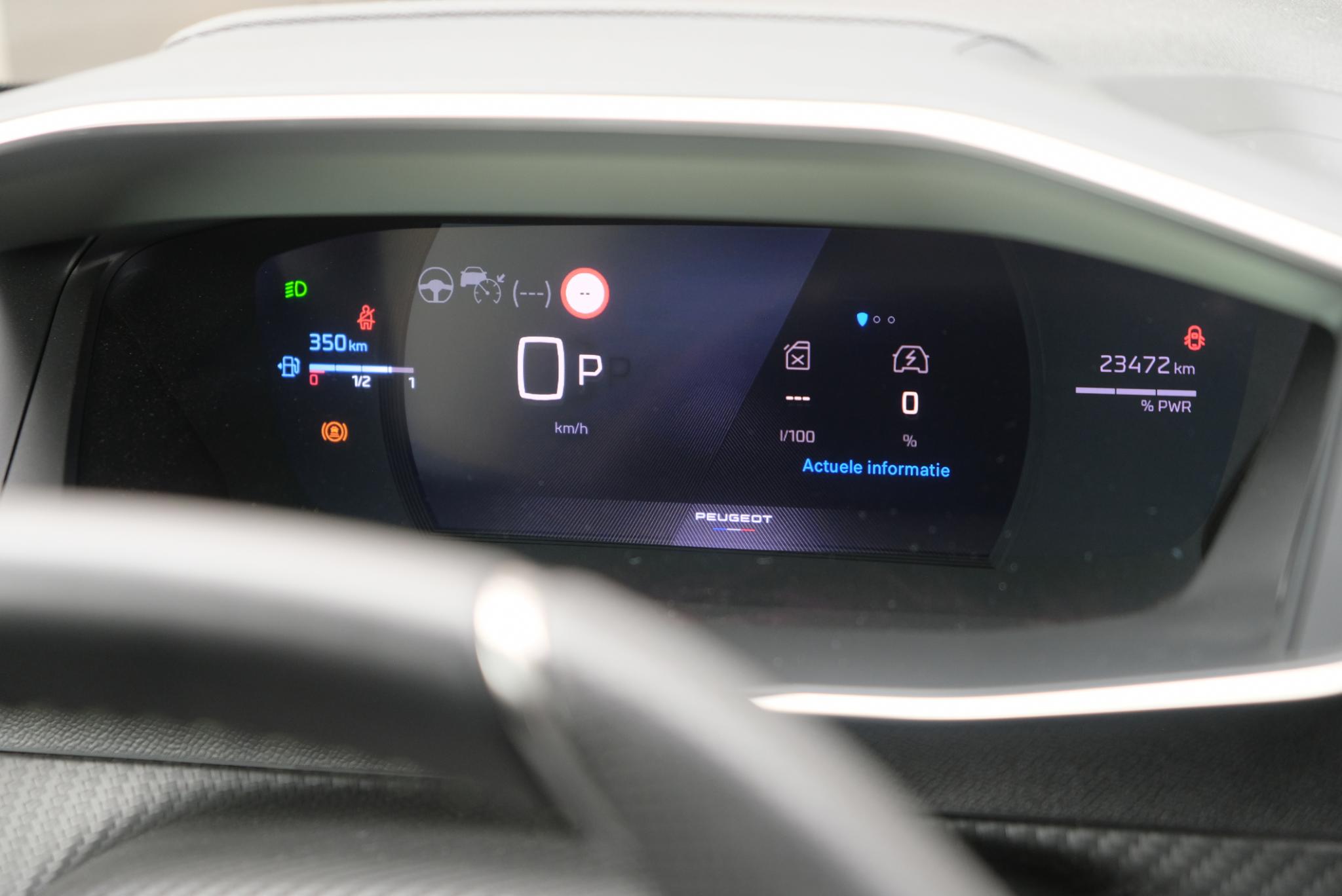 Peugeot 208 1.2 Hybrid 145pk e-DCS6 GT | Navi | App Connect | Climate | Adaptive Cruise | Keyless | Camera | Blind Spot | PDC afbeelding 21