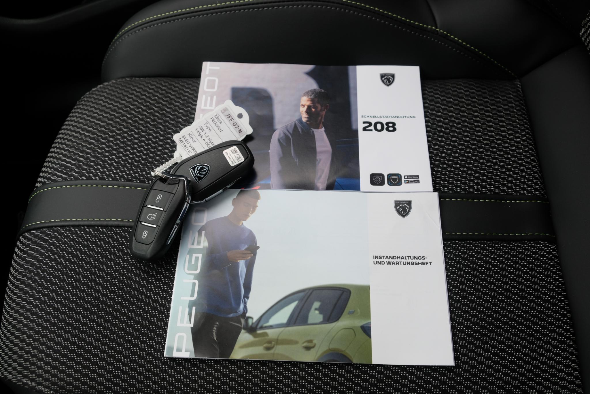 Peugeot 208 1.2 Hybrid 145pk e-DCS6 GT | Navi | App Connect | Climate | Adaptive Cruise | Keyless | Camera | Blind Spot | PDC afbeelding 23