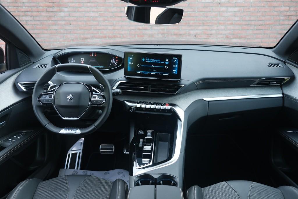 Peugeot 5008 1.2 PureTech 130pk EAT8 GT | Black Pack | Navi | App Connect | Adaptive Cruise | Keyless | Elektrische Achterklep afbeelding 7