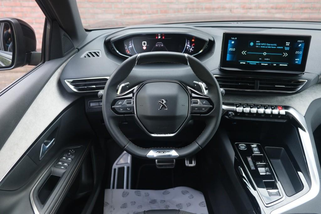 Peugeot 5008 1.2 PureTech 130pk EAT8 GT | Black Pack | Navi | App Connect | Adaptive Cruise | Keyless | Elektrische Achterklep afbeelding 14