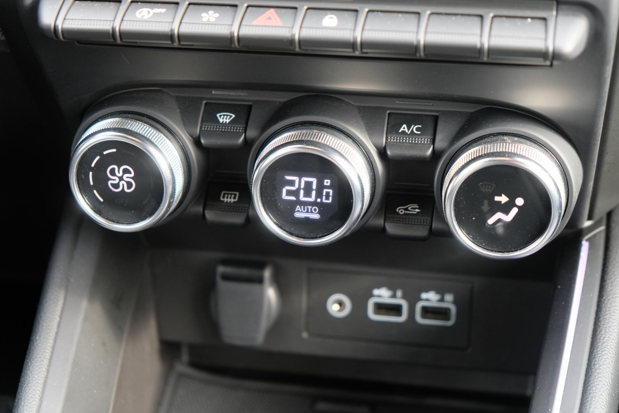 Renault Clio 1.0 TCe 90pk Techno | Navi | App Connect | Climate | Cruise | Camera | Keyless | PDC afbeelding 11