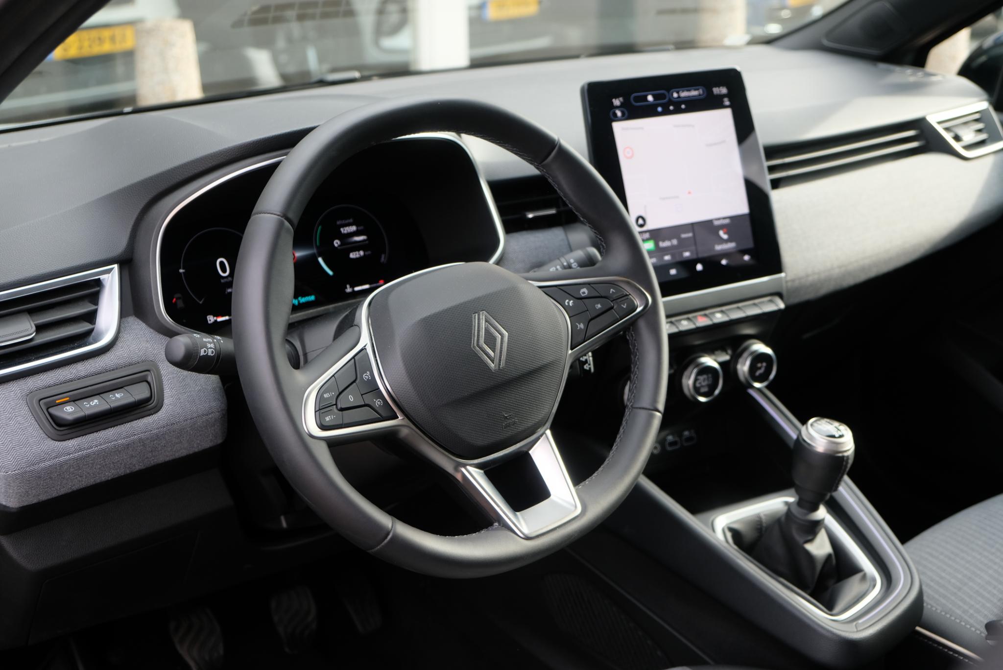 Renault Clio 1.0 TCe 90pk Techno | Navi | App Connect | Climate | Cruise | Camera | Keyless | PDC afbeelding 16