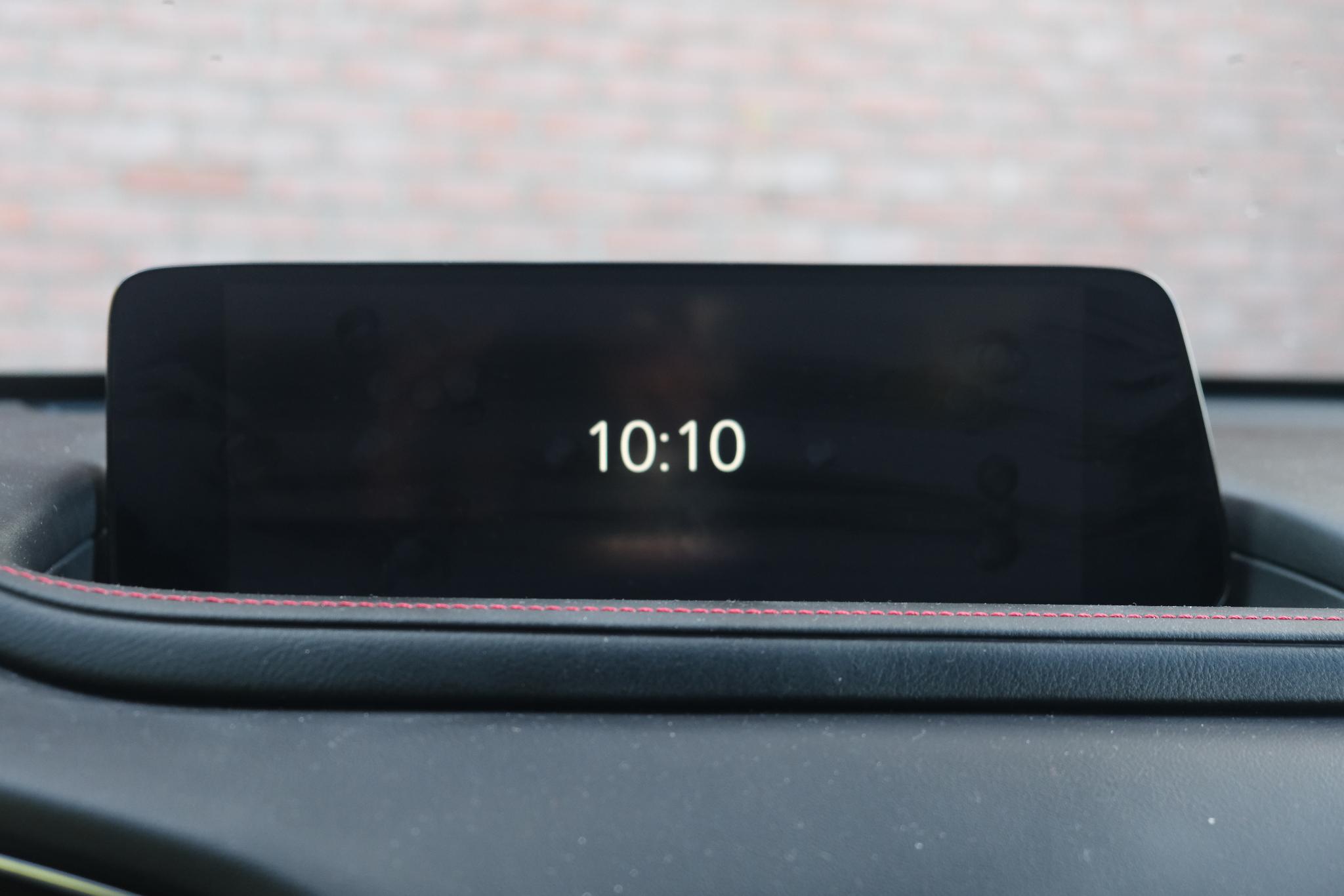 Mazda CX-30 2.5 e-SkyActiv-G M Hybrid 140pk Aut. Homura | Navi | App Connect | Climate | Adaptive Cruise | Head-Up Display | Camera | Keyless | Elektrische Achterklep afbeelding 18