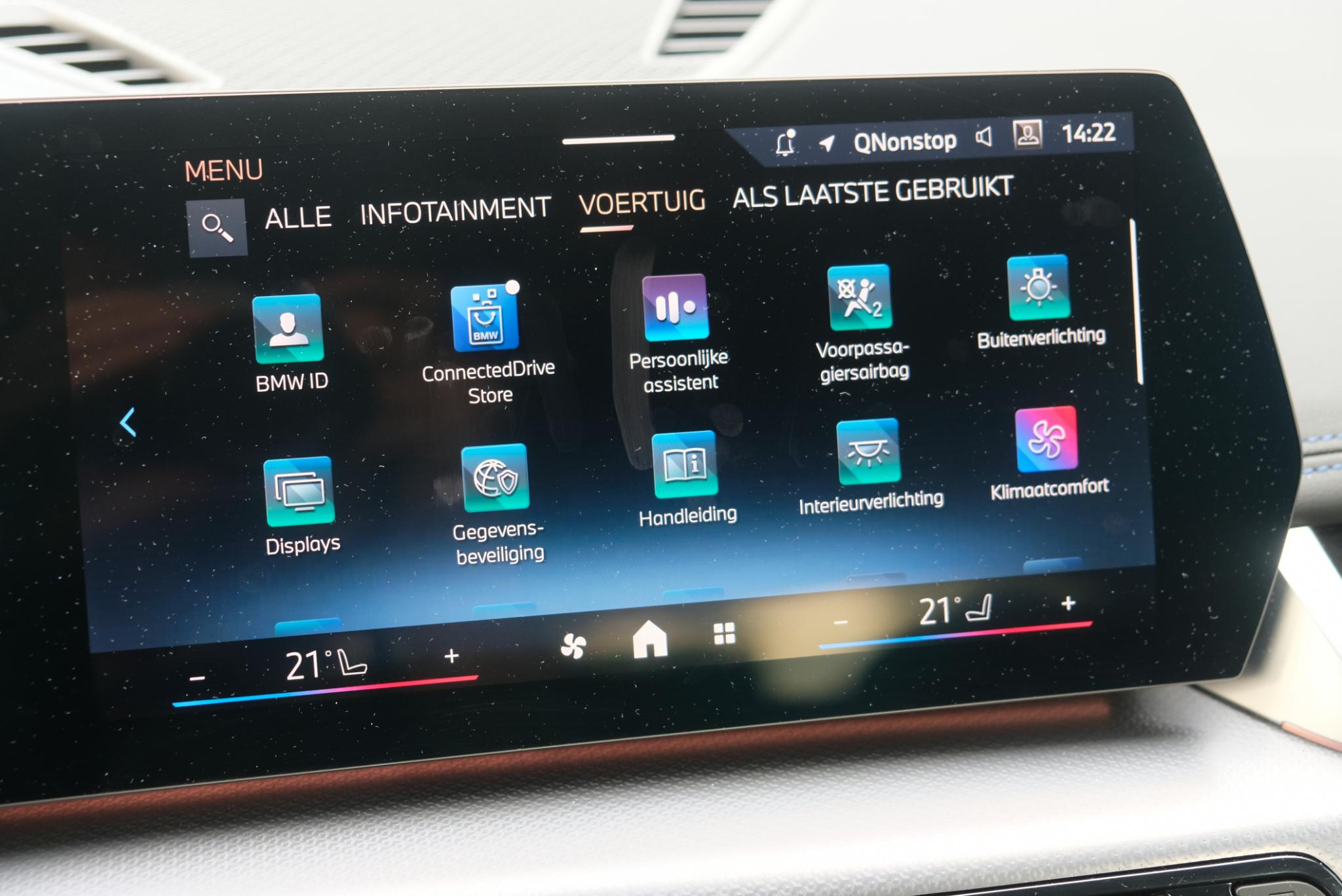 BMW X1 xDrive25e 245pk Aut. M Sport | Navi | Climate | Keyless | Camera | Alcatara | Elektrische Achterklep | Stoelverwarming | PDC afbeelding 21