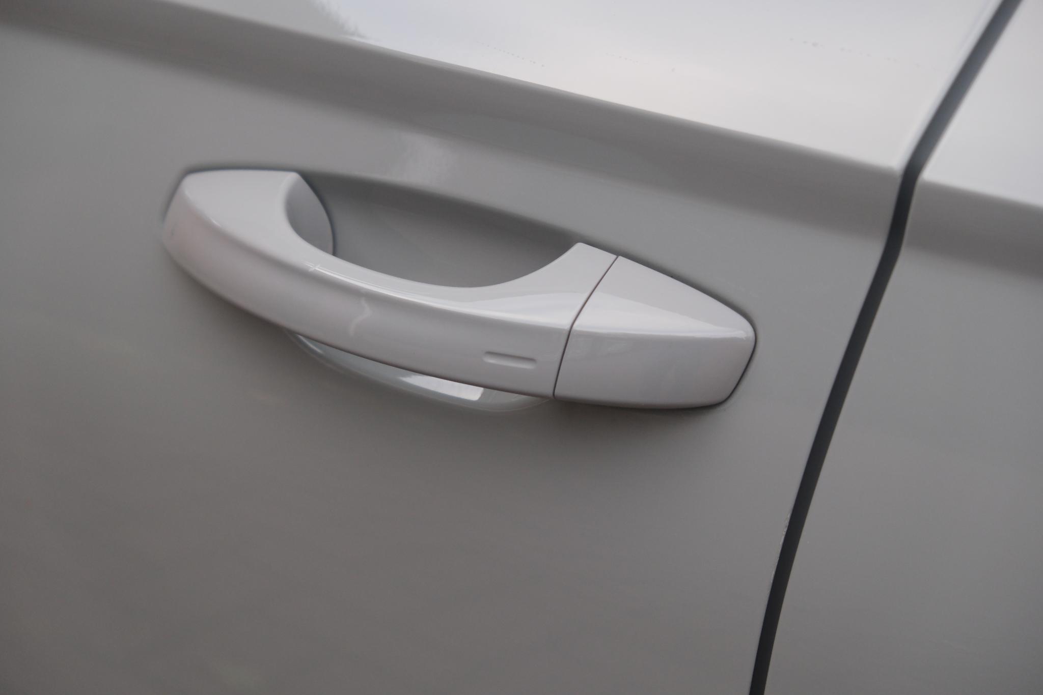 Skoda Karoq 1.5 TSi 150pk DSG Sportline | Navi | App Connect | Climate | Adaptive Cruise | Camera | Matrix LED | Elektrische Achterklep | Trekhaak afbeelding 28