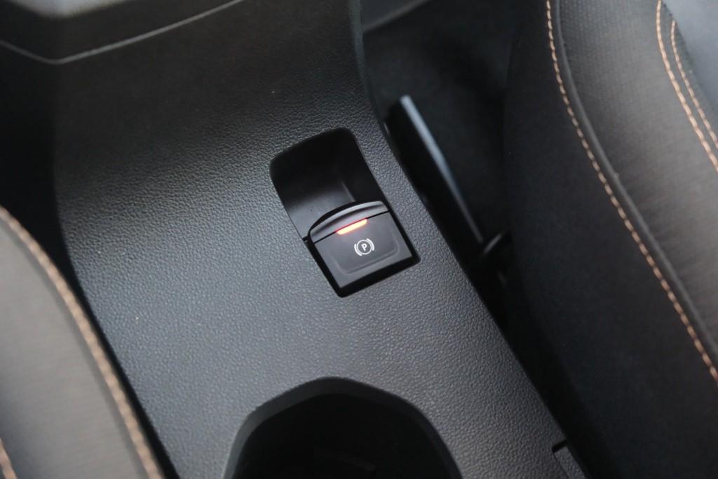 Dacia Jogger 1.6 Hybrid 140pk Aut. Extreme 7p. | Navi | App Connect | Climate | Cruise | Camera | Keyless | Blind Spot | PDC afbeelding 25