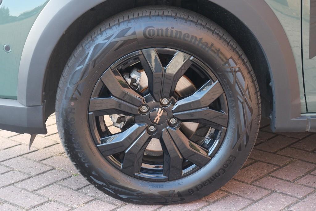 Dacia Jogger 1.6 Hybrid 140pk Aut. Extreme 7p. | Navi | App Connect | Climate | Cruise | Camera | Keyless | Blind Spot | PDC afbeelding 27