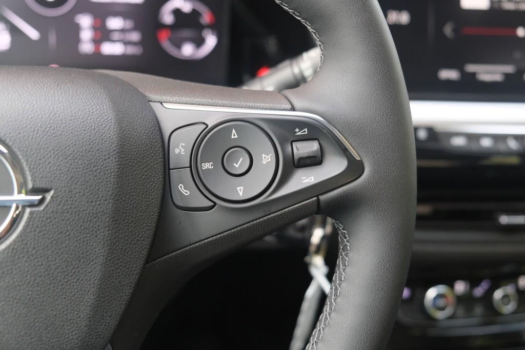 Opel Grandland 1.2 Turbo 130pk GS | Navi | App Connect | Climate | Cruise | Camera | Blind Spot | Winter Pakket afbeelding 9