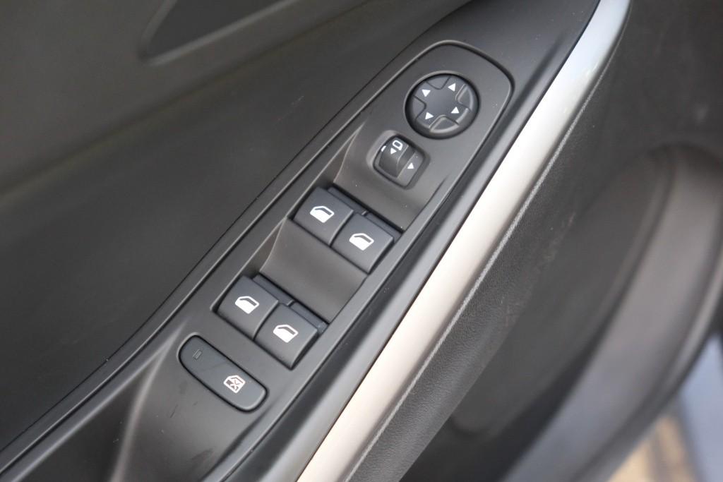 Opel Grandland 1.2 Turbo 130pk GS | Navi | App Connect | Climate | Cruise | Camera | Blind Spot | Winter Pakket afbeelding 21