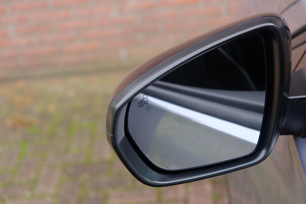 Opel Grandland 1.2 Turbo 130pk GS | Navi | App Connect | Climate | Cruise | Camera | Blind Spot | Winter Pakket afbeelding 29