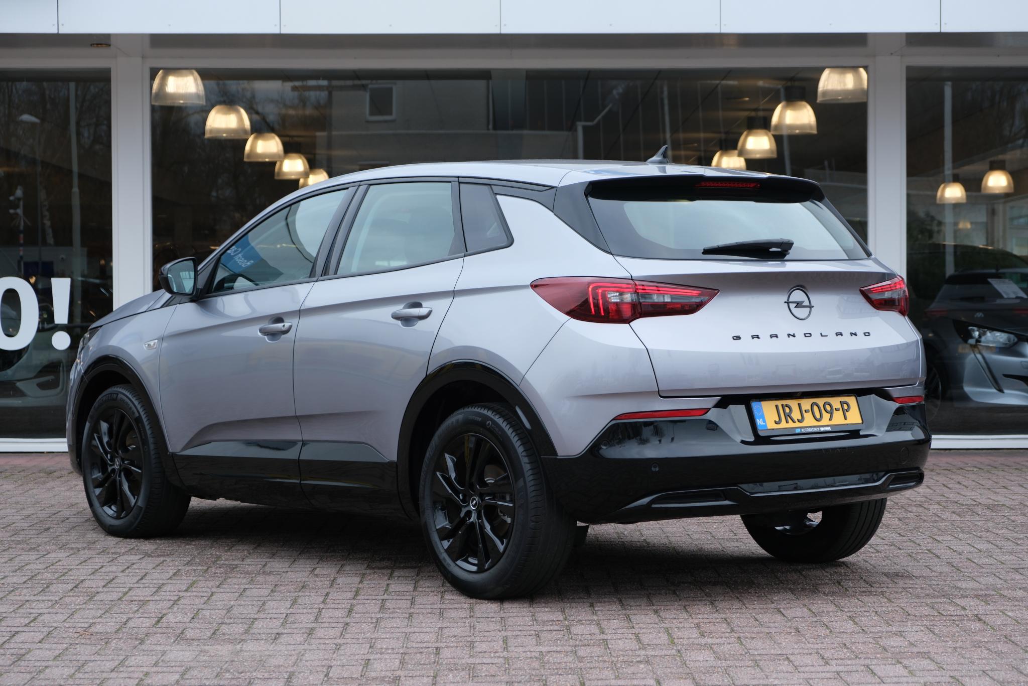 Opel Grandland 1.2 Turbo 130pk GS | Navi | App Connect | Climate | Cruise | Camera | Blind Spot | Winter Pakket afbeelding 34