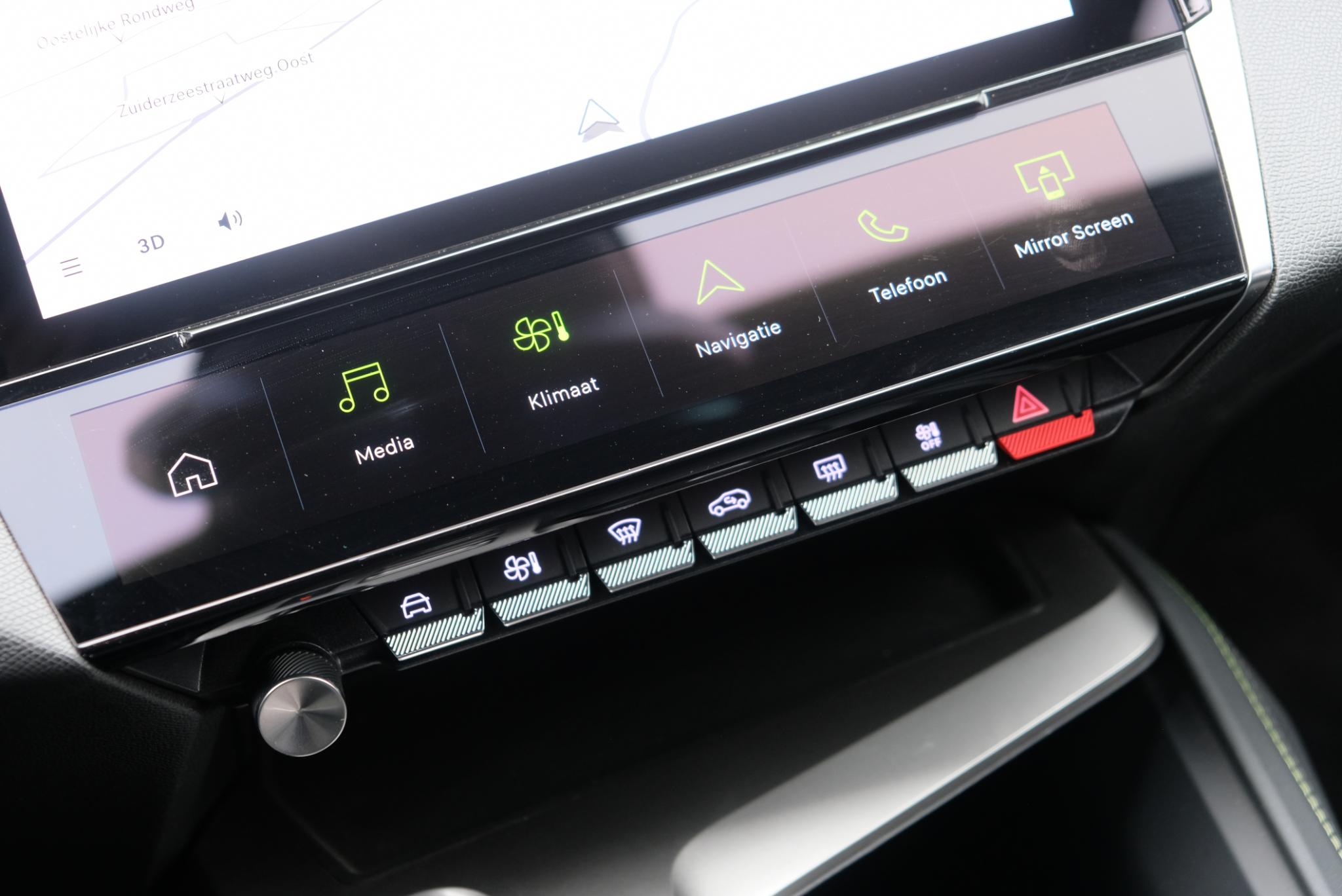 Peugeot 308 SW 1.2 PureTech 130pk EAT8 GT | Navi | App Connect | Climate | Adaptive Cruise | Camera | Keyless | PDC | 18" velgen afbeelding 12