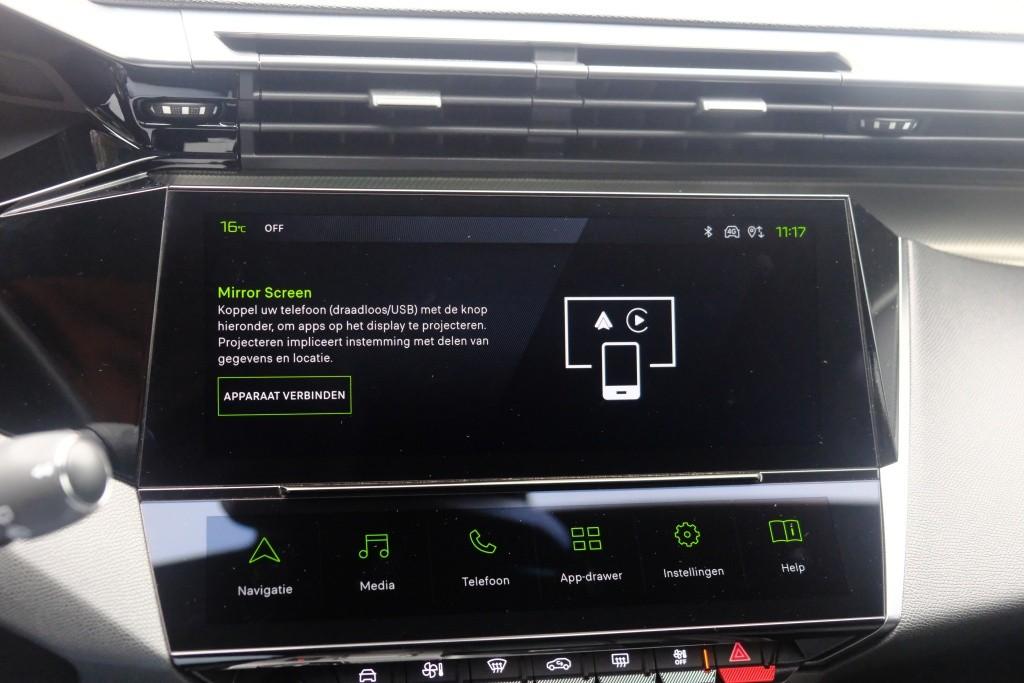 Peugeot 308 SW 1.2 PureTech 130pk EAT8 GT | Navi | App Connect | Climate | Adaptive Cruise | Camera | Keyless | PDC | 18" velgen afbeelding 20