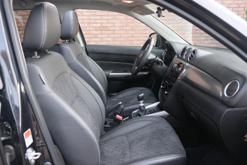 Suzuki Vitara 1.4 Boosterjet 130pk Style Smart Hybrid | Navi | App Connect | Climate | Adaptive Cruise | Panoramadak | Camera | Keyless | Blind Spot afbeelding 4