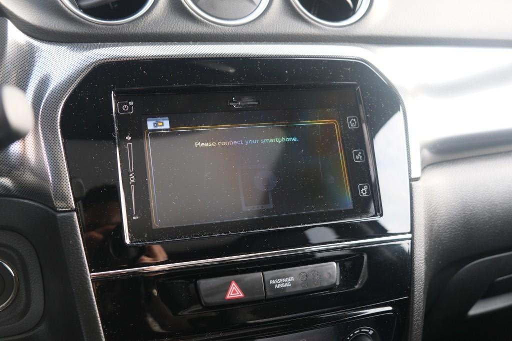 Suzuki Vitara 1.4 Boosterjet 130pk Style Smart Hybrid | Navi | App Connect | Climate | Adaptive Cruise | Panoramadak | Camera | Keyless | Blind Spot afbeelding 20