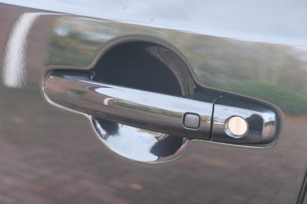 Suzuki Vitara 1.4 Boosterjet 130pk Style Smart Hybrid | Navi | App Connect | Climate | Adaptive Cruise | Panoramadak | Camera | Keyless | Blind Spot afbeelding 32