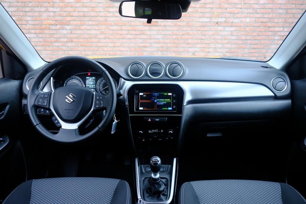 Suzuki Vitara 1.4 Boosterjet 130pk Select Smart Hybrid | App Connect | Climate | Adaptive Cruise | Camera | Blind Spot afbeelding 7