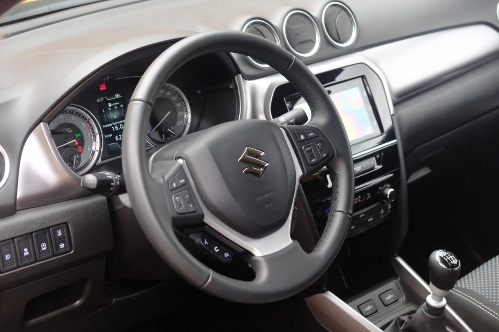 Suzuki Vitara 1.4 Boosterjet 130pk Select Smart Hybrid | App Connect | Climate | Adaptive Cruise | Camera | Blind Spot afbeelding 8