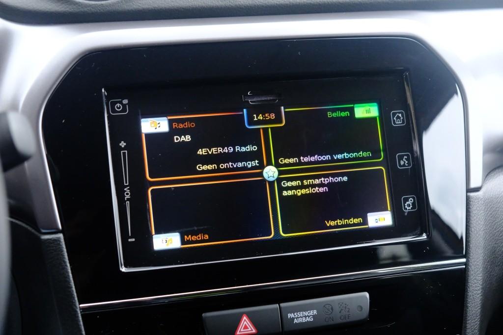 Suzuki Vitara 1.4 Boosterjet 130pk Select Smart Hybrid | App Connect | Climate | Adaptive Cruise | Camera | Blind Spot afbeelding 16