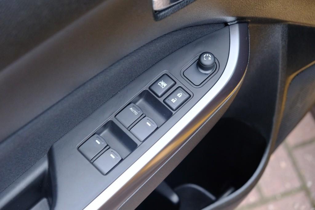 Suzuki Vitara 1.4 Boosterjet 130pk Select Smart Hybrid | App Connect | Climate | Adaptive Cruise | Camera | Blind Spot afbeelding 24