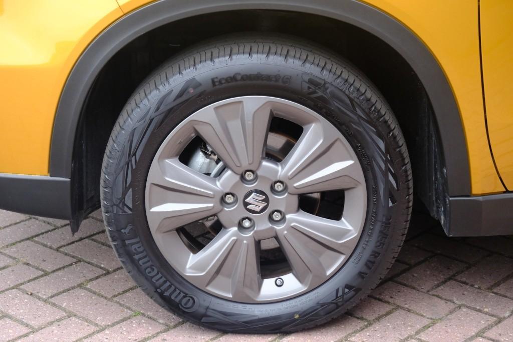 Suzuki Vitara 1.4 Boosterjet 130pk Select Smart Hybrid | App Connect | Climate | Adaptive Cruise | Camera | Blind Spot afbeelding 27