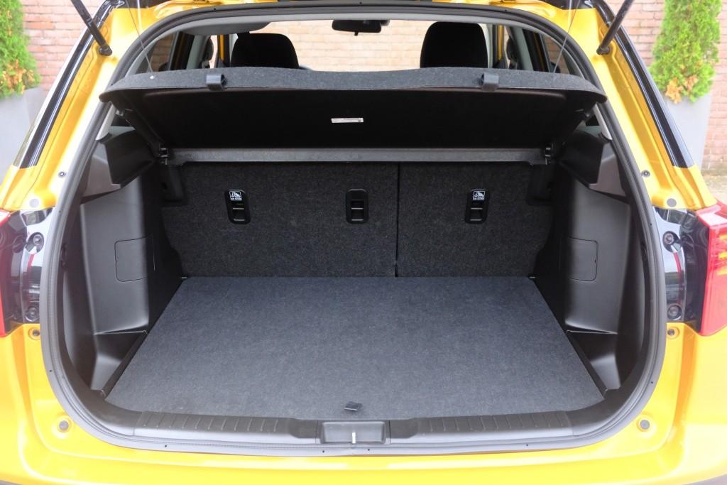 Suzuki Vitara 1.4 Boosterjet 130pk Select Smart Hybrid | App Connect | Climate | Adaptive Cruise | Camera | Blind Spot afbeelding 30