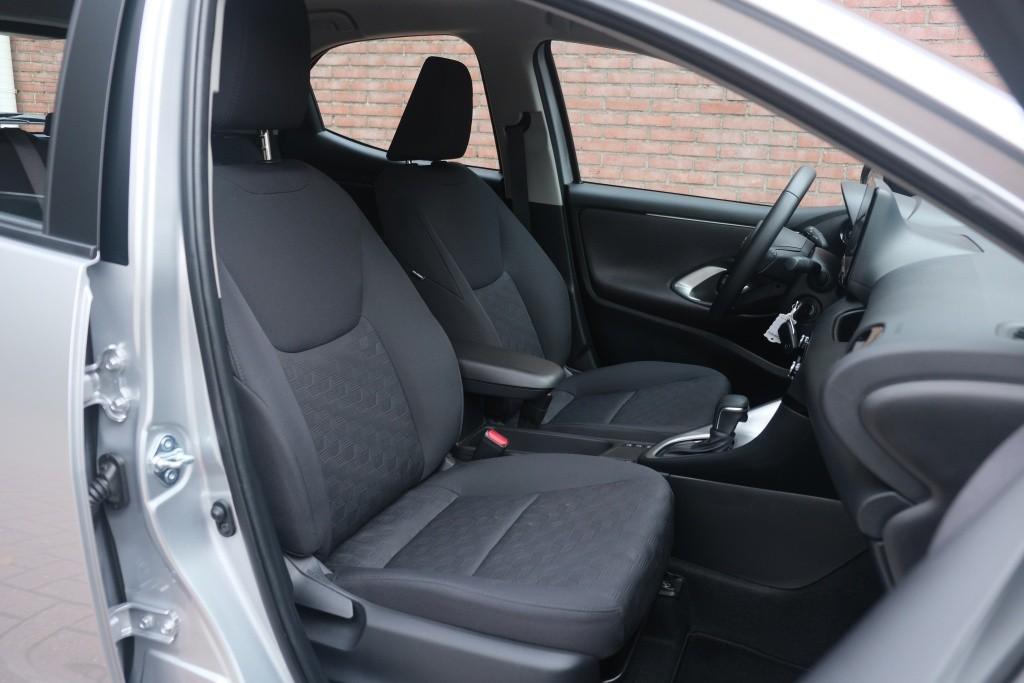 Mazda 2 Hybrid 1.5 116pk CVT Centre-line | App Connect | Climate | Adaptive Cruise | Camera | Stoelverwarming afbeelding 6