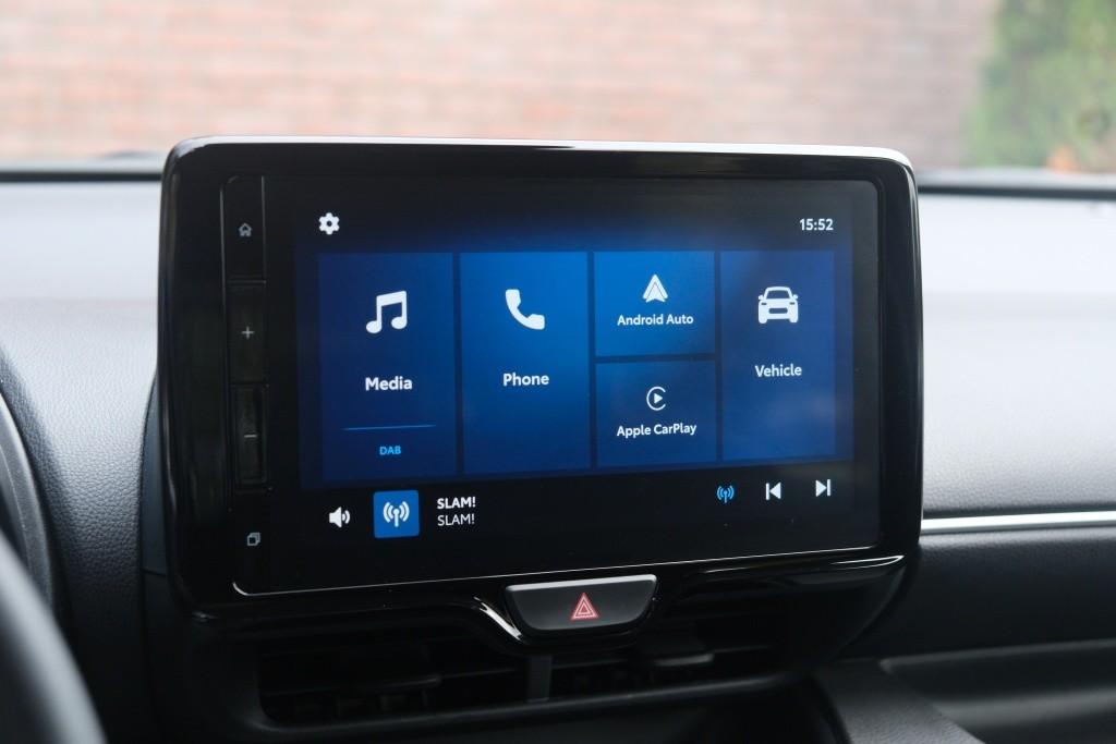 Mazda 2 Hybrid 1.5 116pk CVT Centre-line | App Connect | Climate | Adaptive Cruise | Camera | Stoelverwarming afbeelding 16