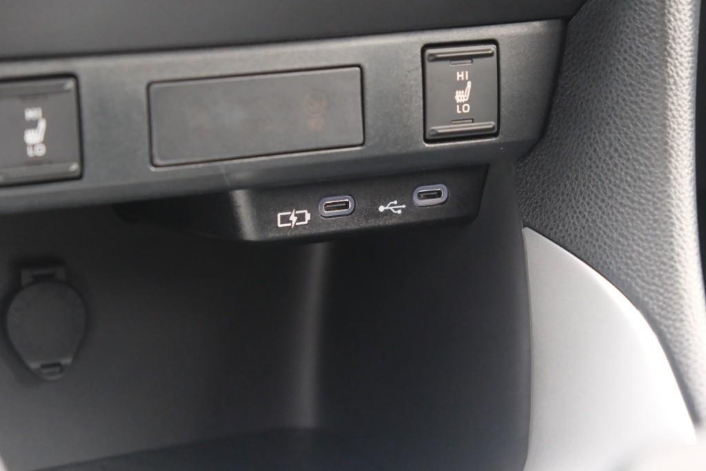 Mazda 2 Hybrid 1.5 116pk CVT Centre-line | App Connect | Climate | Adaptive Cruise | Camera | Stoelverwarming afbeelding 22