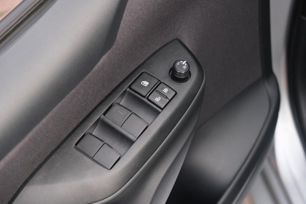 Mazda 2 Hybrid 1.5 116pk CVT Centre-line | App Connect | Climate | Adaptive Cruise | Camera | Stoelverwarming afbeelding 26