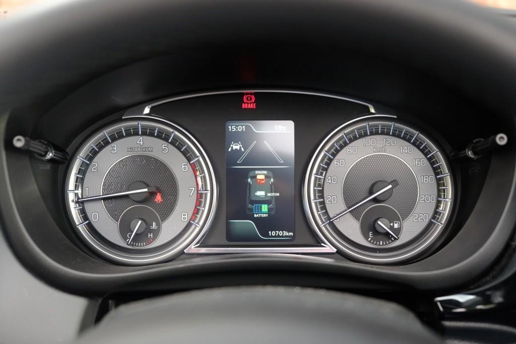 Suzuki S-Cross 1.4 Boosterjet 130pk Style Smart Hybrid | Navi | App Connect | Climate | Adaptive Cruise | Panoramadak | 360° Camera | Keyless | Blind Spot afbeelding 11