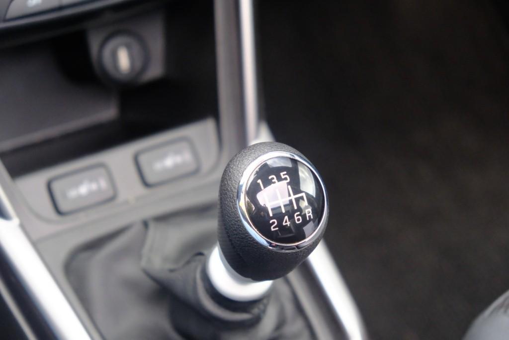 Suzuki S-Cross 1.4 Boosterjet 130pk Style Smart Hybrid | Navi | App Connect | Climate | Adaptive Cruise | Panoramadak | 360° Camera | Keyless | Blind Spot afbeelding 24