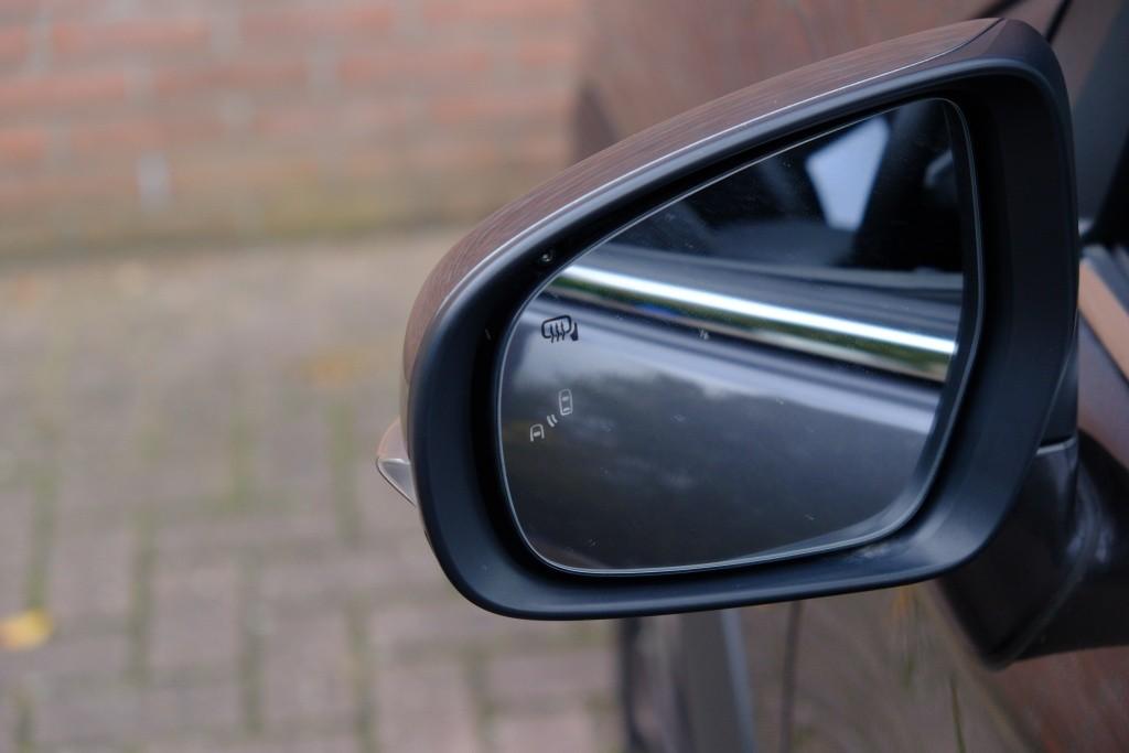 Suzuki S-Cross 1.4 Boosterjet 130pk Style Smart Hybrid | Navi | App Connect | Climate | Adaptive Cruise | Panoramadak | 360° Camera | Keyless | Blind Spot afbeelding 26