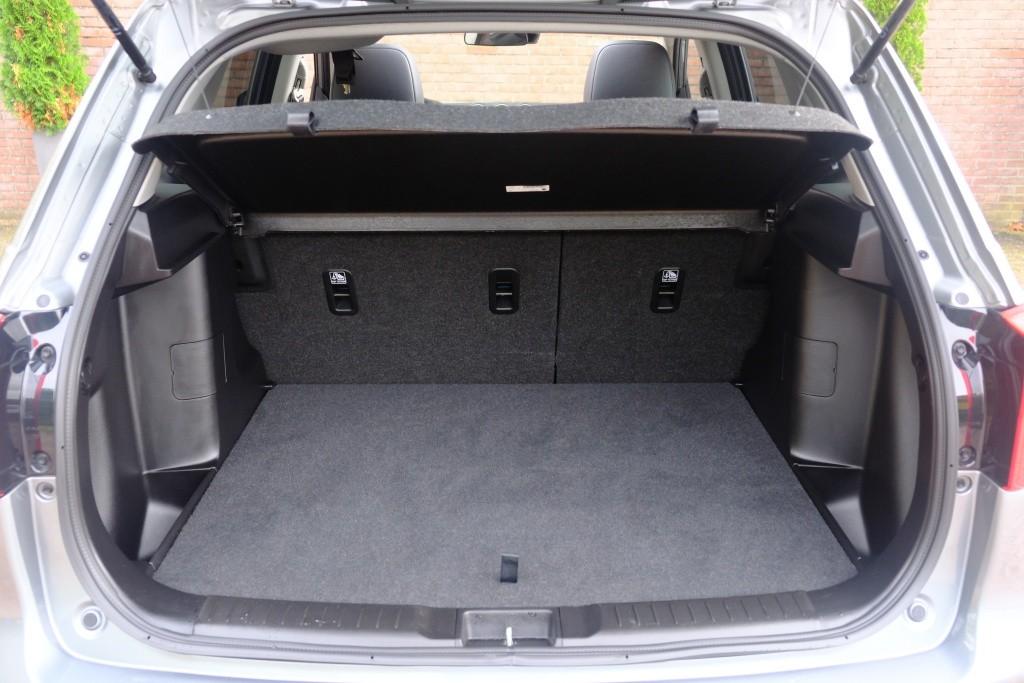 Suzuki Vitara 1.4 Boosterjet 130pk Style Smart Hybrid | Navi | App Connect | Climate | Adaptive Cruise | Panoramadak | Camera | Keyless | Blind Spot afbeelding 34