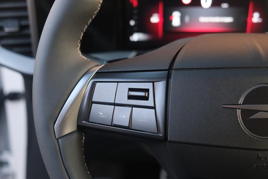 Opel Mokka 1.2 Turbo 130pk EAT8 GS | Nieuw Model ! | App Connect | Climate | Cruise | PDC | Winter Pakket afbeelding 9