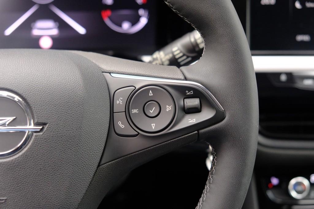 Opel Grandland 1.2 Turbo 130pk GS | Navi | App Connect | Climate | Cruise | Camera | Blind Spot | Winter Pakket afbeelding 9