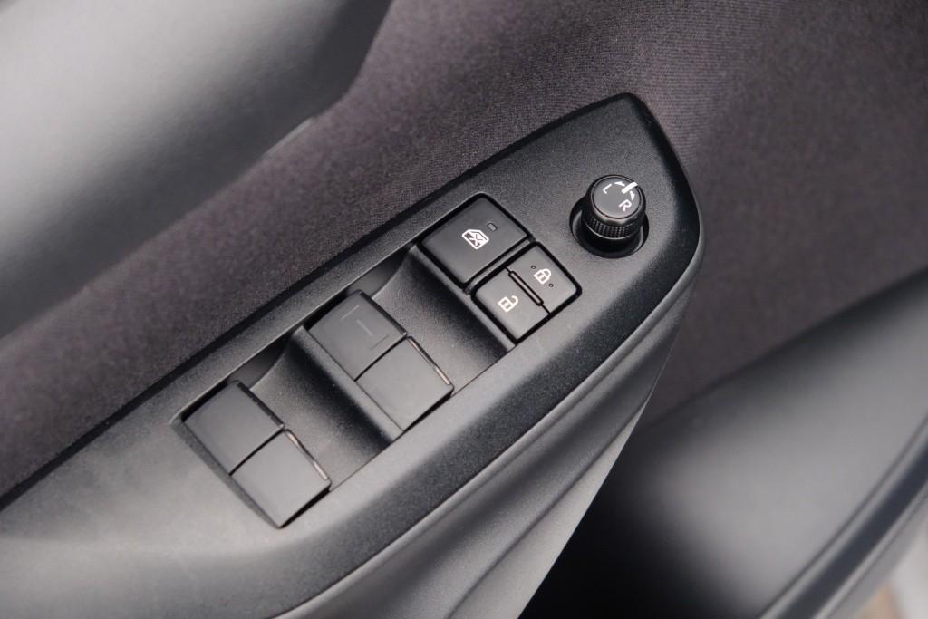 Mazda 2 Hybrid 1.5 116pk CVT Centre-line | App Connect | Climate | Adaptive Cruise | Camera | Stoelverwarming afbeelding 23