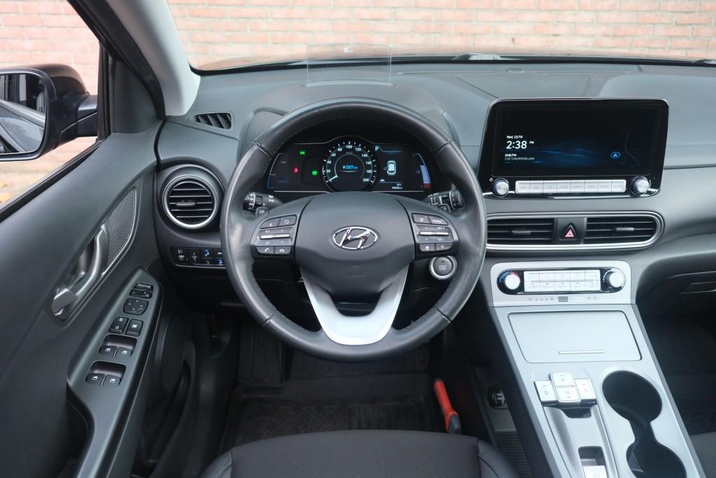 Hyundai KONA EV 64 kWh 204pk Fashion | SOH 100% | Navi | App Connect | Climate | Adaptive Cruise | Schuif-/kanteldak | Head-up Display | Camera | Keyless afbeelding 15