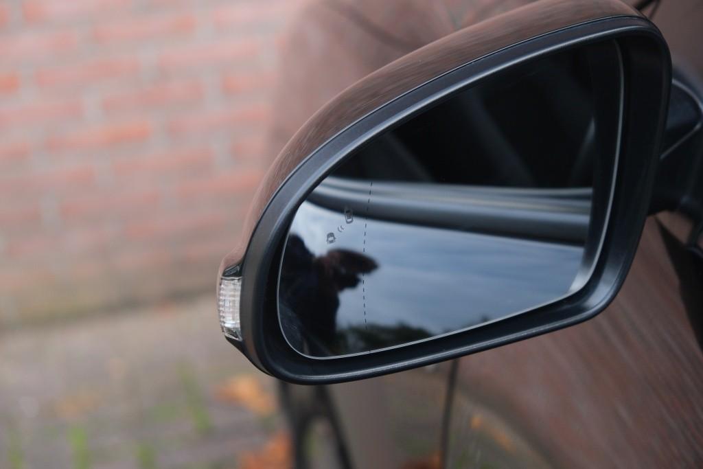 Hyundai KONA EV 64 kWh 204pk Fashion | SOH 100% | Navi | App Connect | Climate | Adaptive Cruise | Schuif-/kanteldak | Head-up Display | Camera | Keyless afbeelding 31