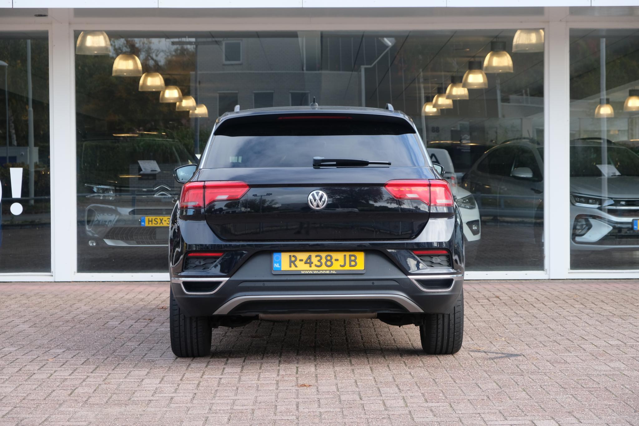 Volkswagen T-Roc 1.5 TSi 150pk Style Business | Navi | App Connect | Climate | Adaptive Cruise | Camera | 18" velgen afbeelding 5