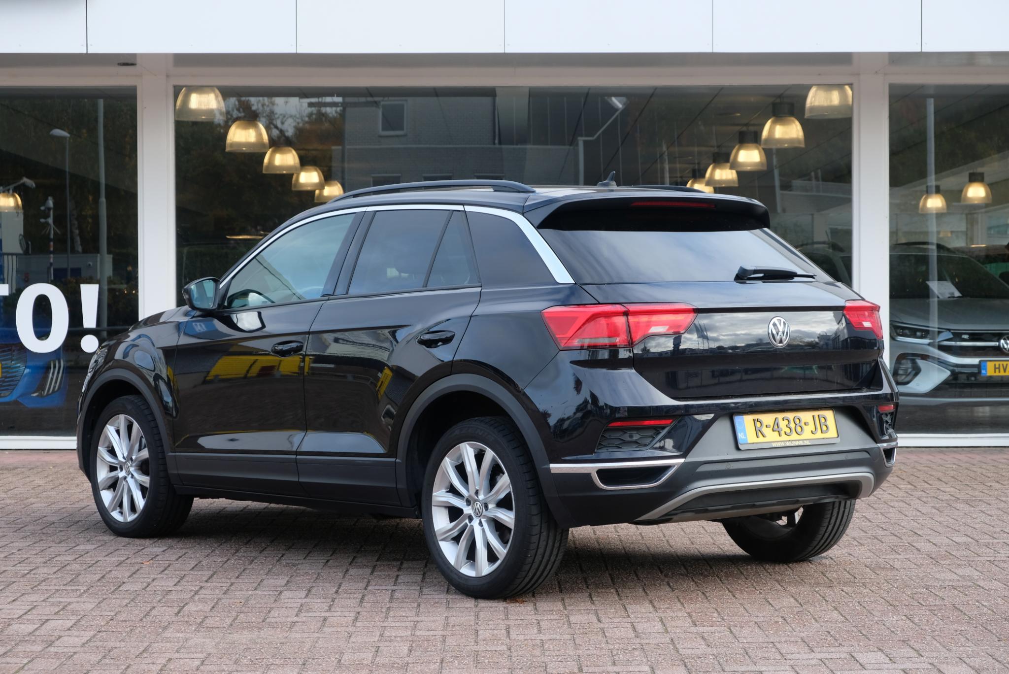 Volkswagen T-Roc 1.5 TSi 150pk Style Business | Navi | App Connect | Climate | Adaptive Cruise | Camera | 18" velgen afbeelding 21