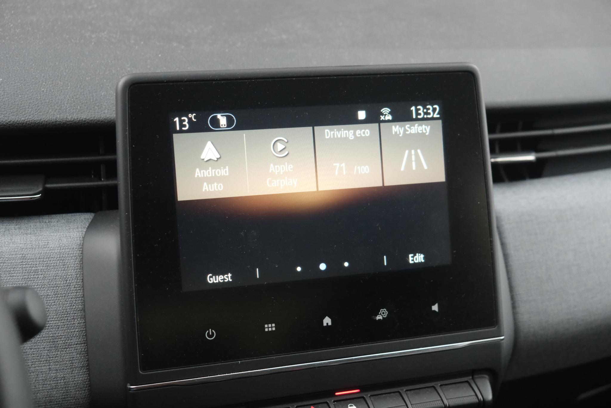 Renault Clio 1.0 TCe 90pk Evolution | App Connect | Airco | Cruise | LED | DAB | PDC afbeelding 16