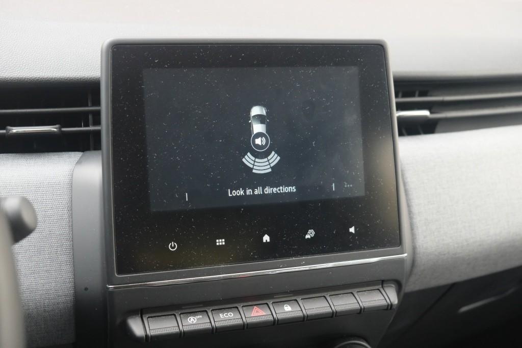 Renault Clio 1.0 TCe 90pk Evolution | App Connect | Airco | Cruise | LED | DAB | PDC afbeelding 18
