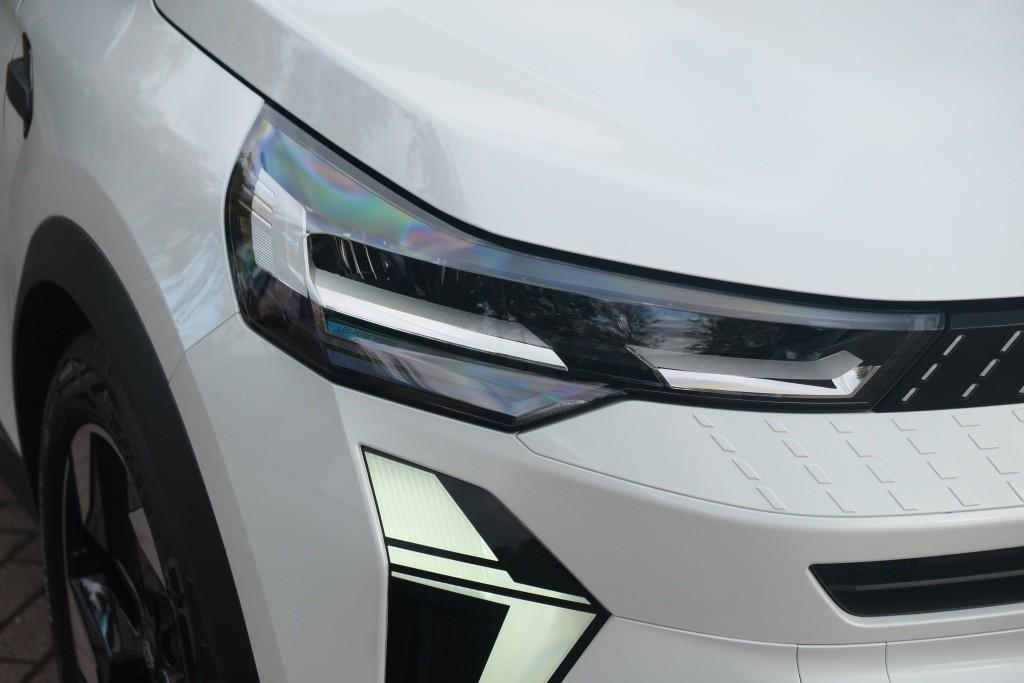 Renault Captur 1.3 TCe 160pk EDC Techno | App Connect | Climate | Cruise | Camera | Keyless | PDC afbeelding 2