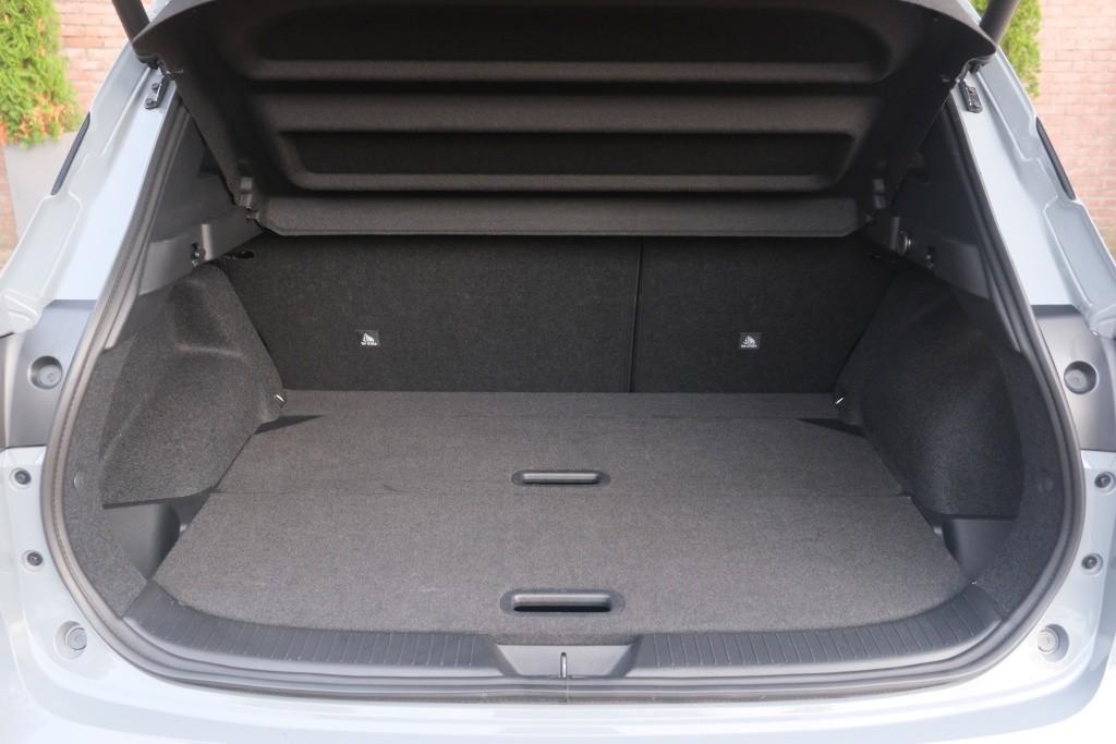 Nissan QASHQAI 1.3 MHEV 158pk Xtronic N-Connecta | Navi | App Connect | Adaptive Cruise | Keyless | 360° Camera | Elektrische Achterklep | Cold Pack afbeelding 33