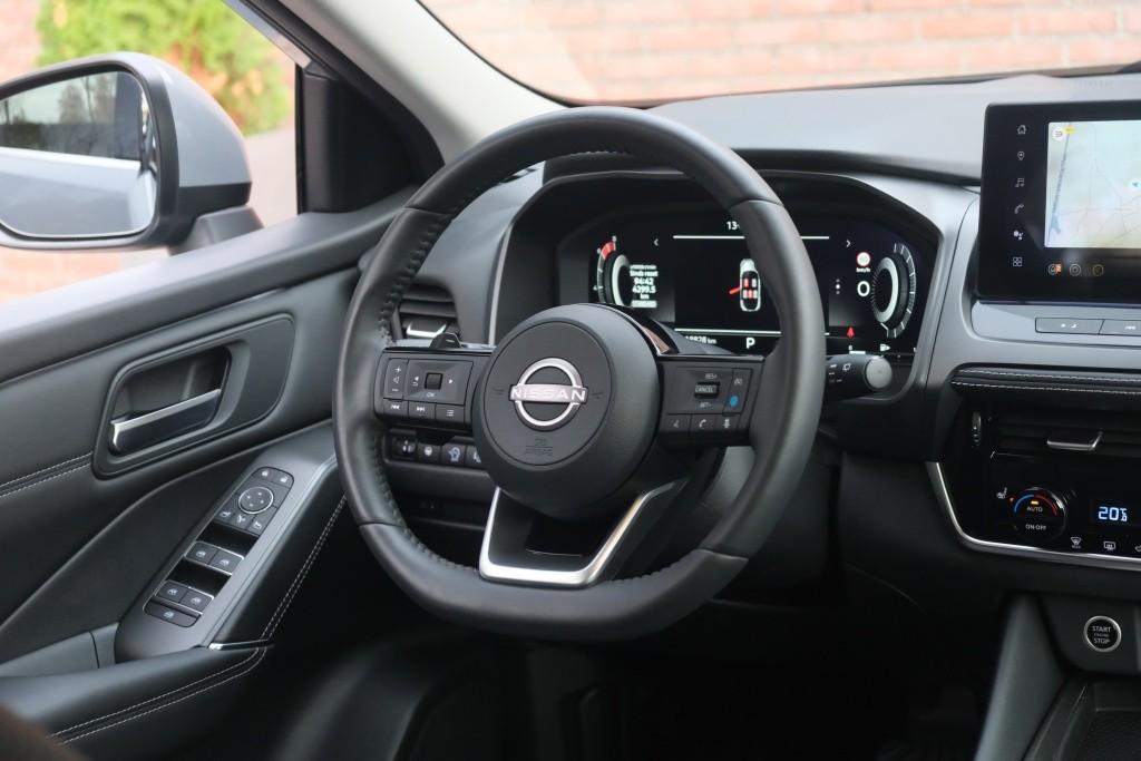 Nissan QASHQAI 1.3 MHEV 158pk Xtronic N-Connecta | Navi | App Connect | Adaptive Cruise | Keyless | 360° Camera | Elektrische Achterklep | Cold Pack afbeelding 12