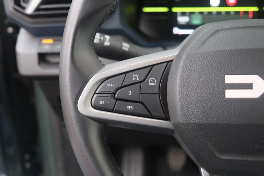 Dacia Duster 1.2 TCe 130pk mild hybrid Journey | App Connect | Climate | Cruise | Keyless | Camera | PDC afbeelding 9