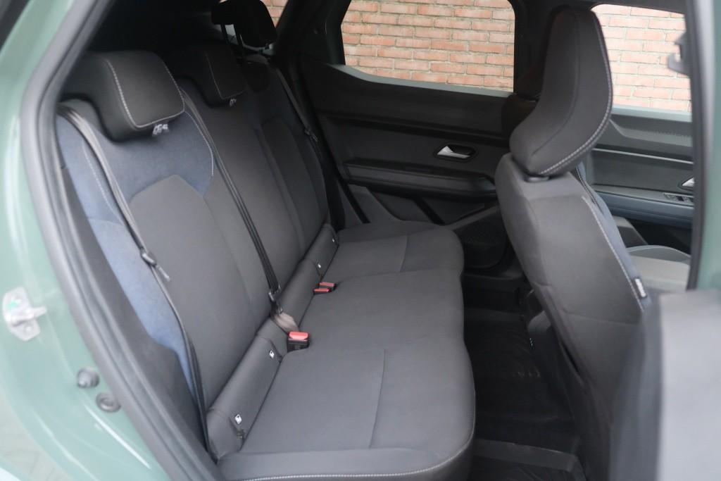Dacia Duster 1.2 TCe 130pk mild hybrid Journey | App Connect | Climate | Cruise | Keyless | Camera | PDC afbeelding 3